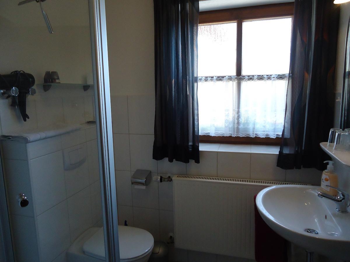 Gaestehaus Boeck In Roßhaupten Habitación foto